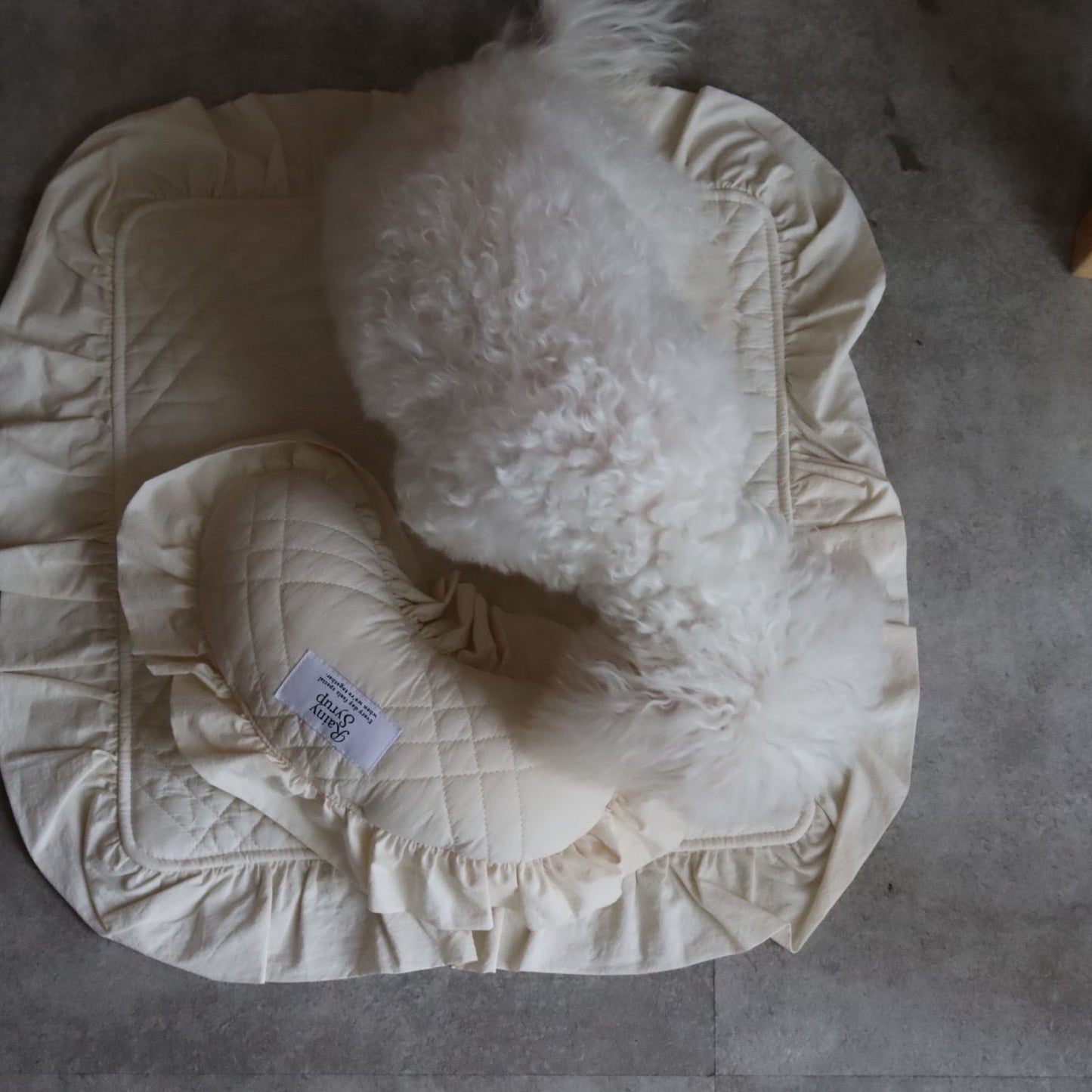 Rainy Syrup french frill cafe mat