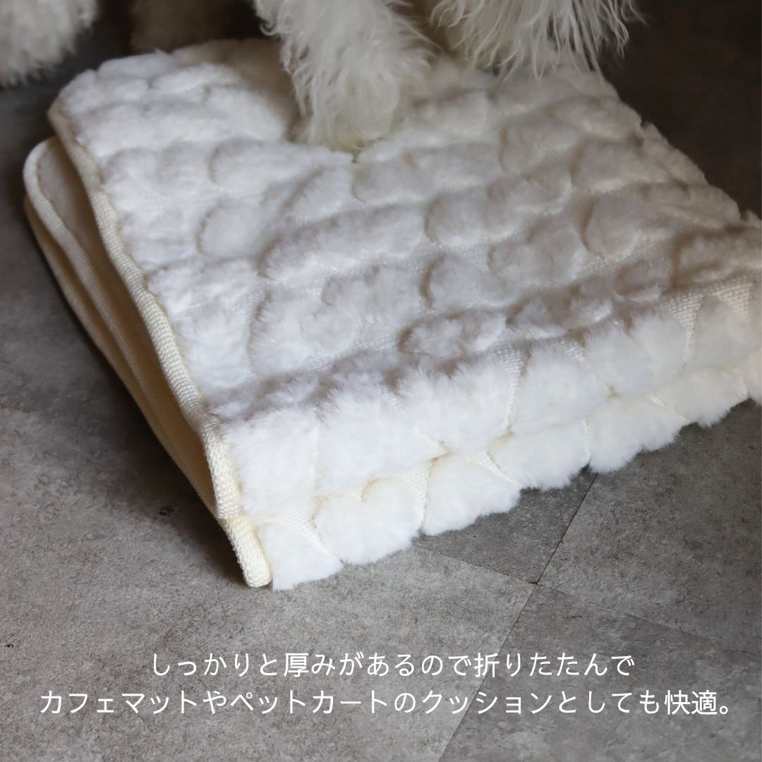 Rainy Syrup ふわふわファーハートブランケット（約70×90cm）