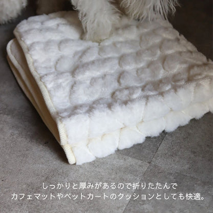 Rainy Syrup ふわふわファーハートブランケット（約70×90cm）