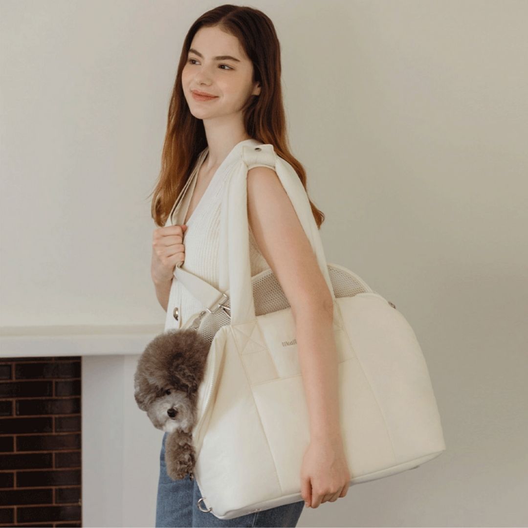 【 likalika 】ふわふわ Fluffy Carrier Bag （2color）