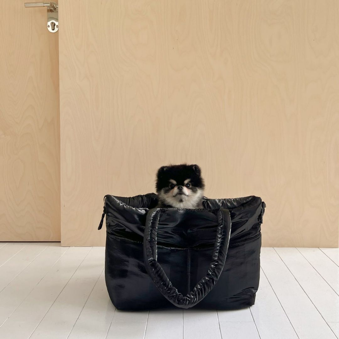 【予約】wide bag - glossy black [APERTY]